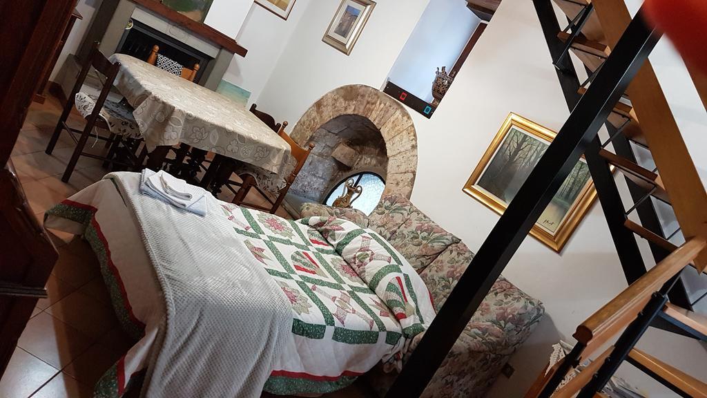 Appartement A Casa Di Cristina à Gubbio Extérieur photo